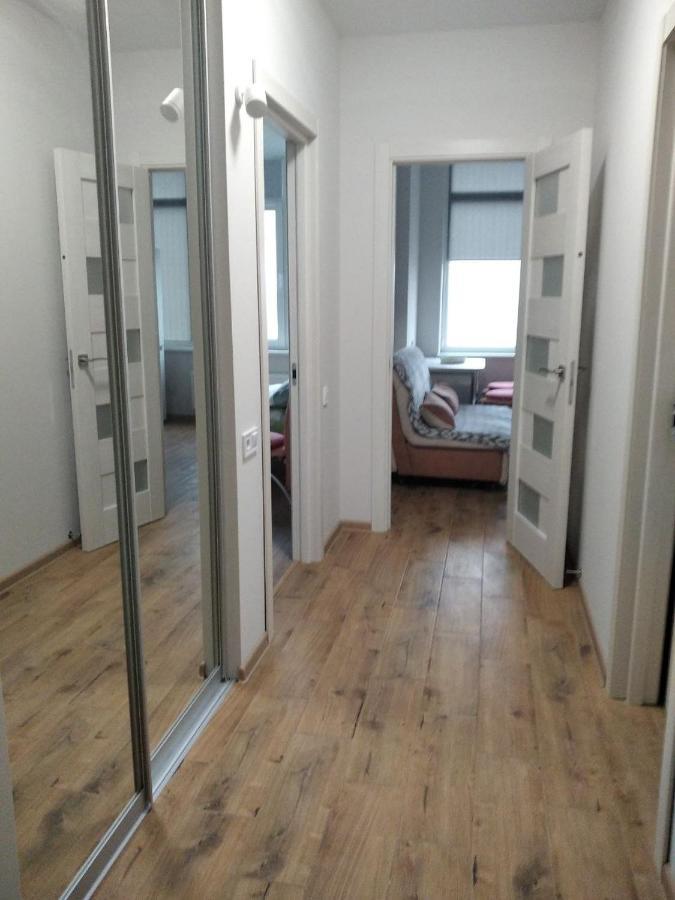 Новая Квартирка В Сердце Одессы Apartment Odesa Exterior photo